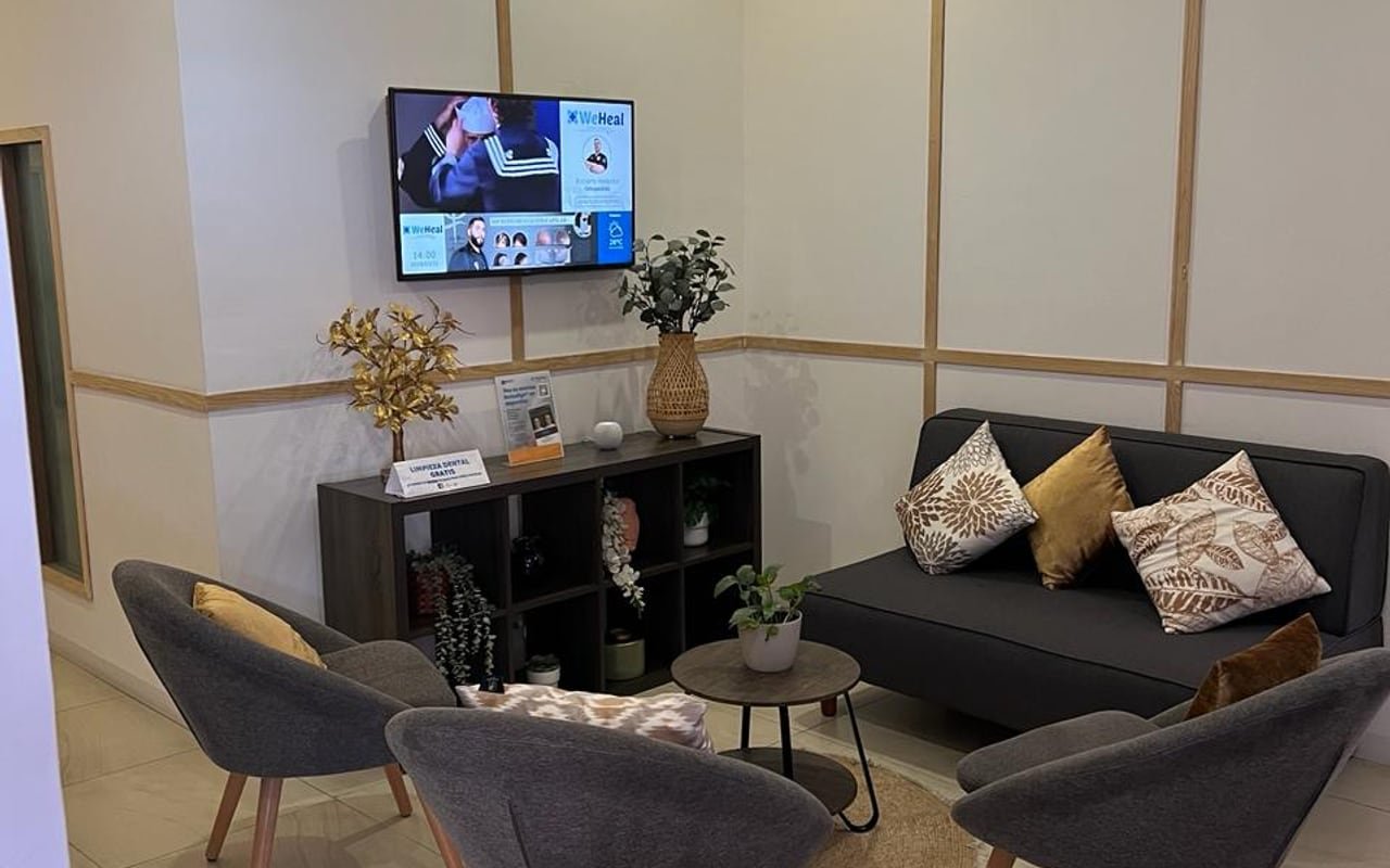 Coworking médico en Polanco, CDMX: recepción y sala de espera
